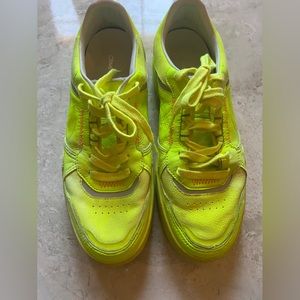 Crime London leather fluorescent shoes. Size 9. women